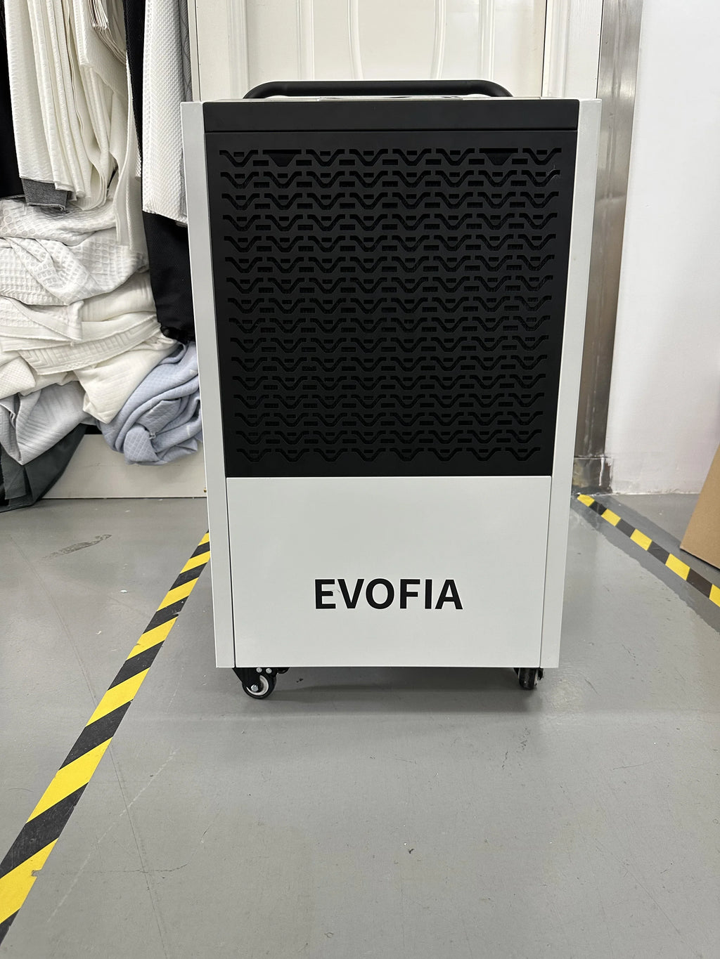 and Pump Commercial Pints with 240 Hose Dehumidifier Drain Evofia