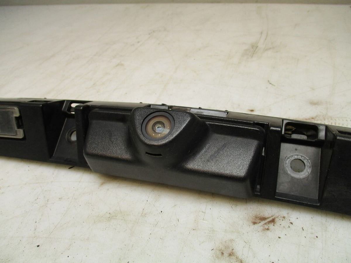 (Good) Assembly 2013-2015 Backup Rear Explorer OEM Pre-Owned Camera